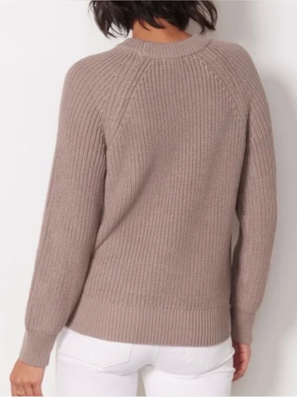 EVEREVE | Ava Classic Knit Pullover Sweater in Mauve Mushroom (Beige), Small - Picture 3 of 13